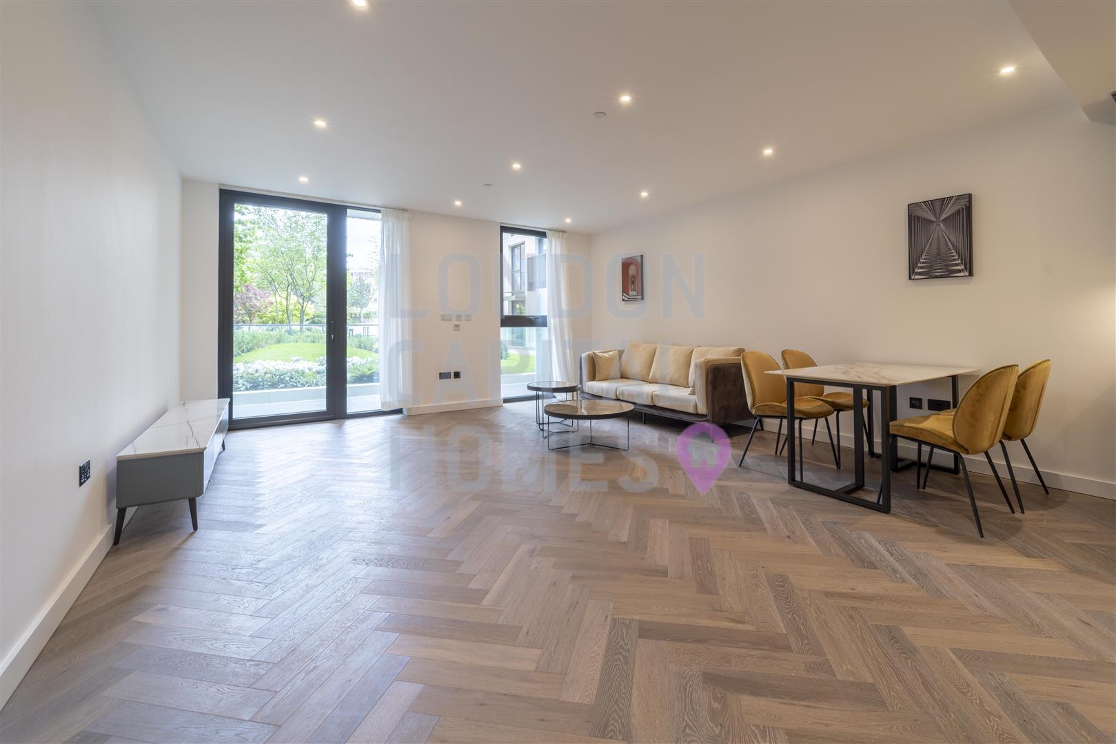 2 bed property in 3 Merino Gardens, London